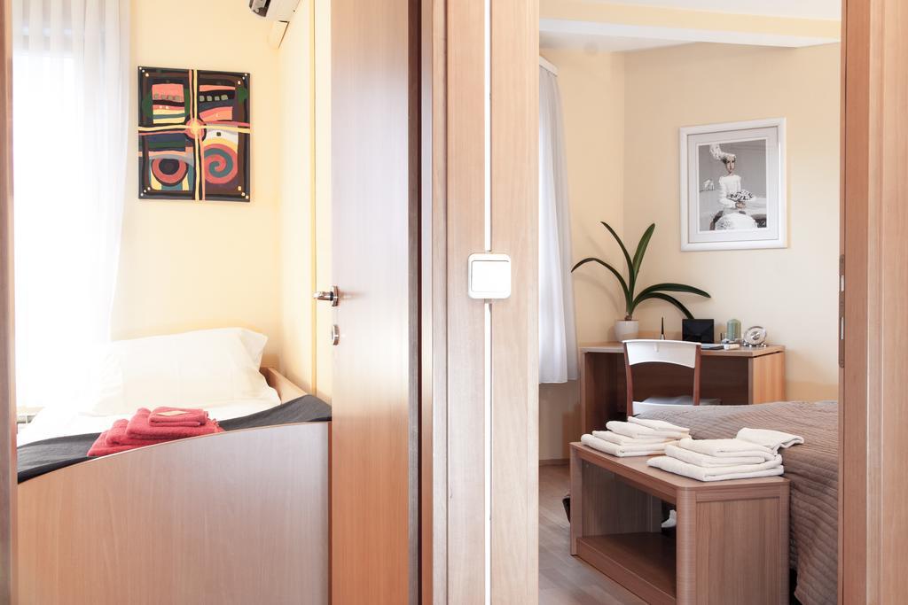 Apartment Avenue Zagreb Rum bild