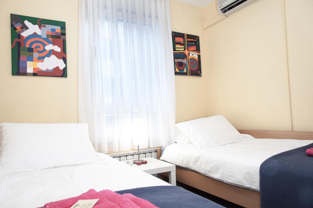 Apartment Avenue Zagreb Rum bild
