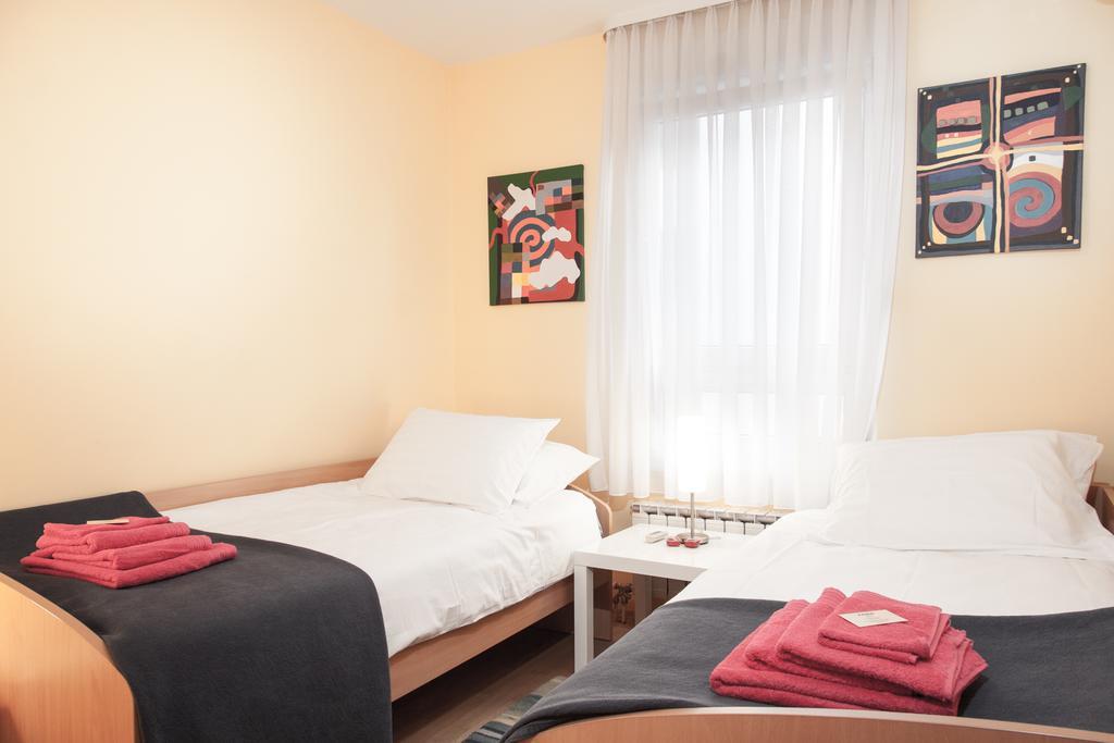 Apartment Avenue Zagreb Rum bild
