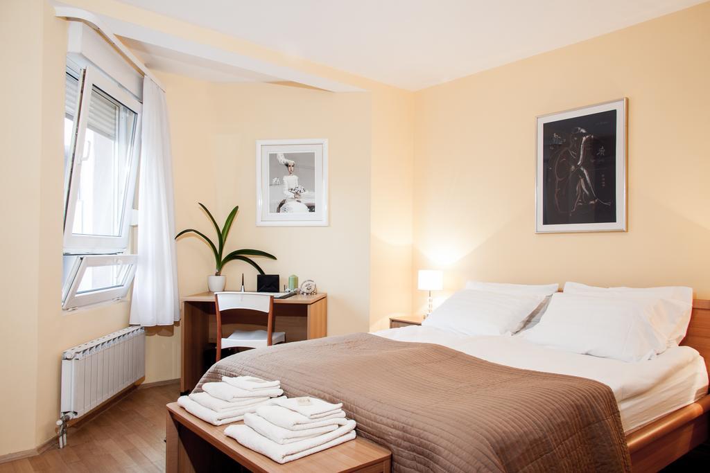 Apartment Avenue Zagreb Rum bild